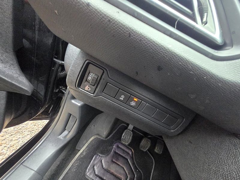 PEUGEOT 308 SW BLUEHDI 130CH S&S BVM6 ACTIVE  BUSINESS