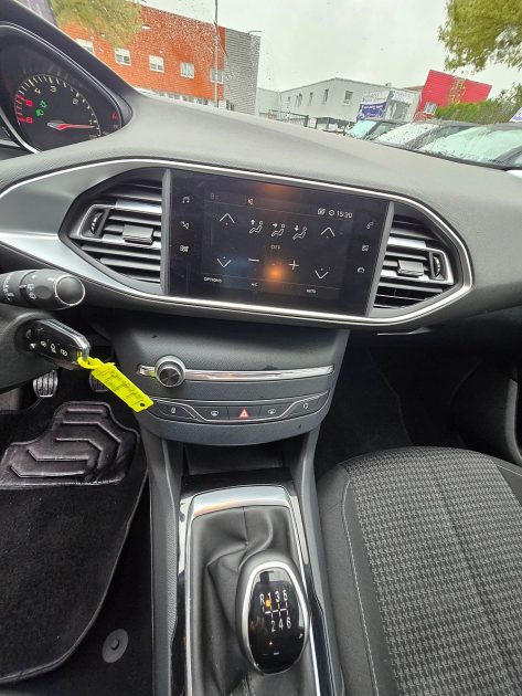 PEUGEOT 308 SW BLUEHDI 130CH S&S BVM6 ACTIVE  BUSINESS