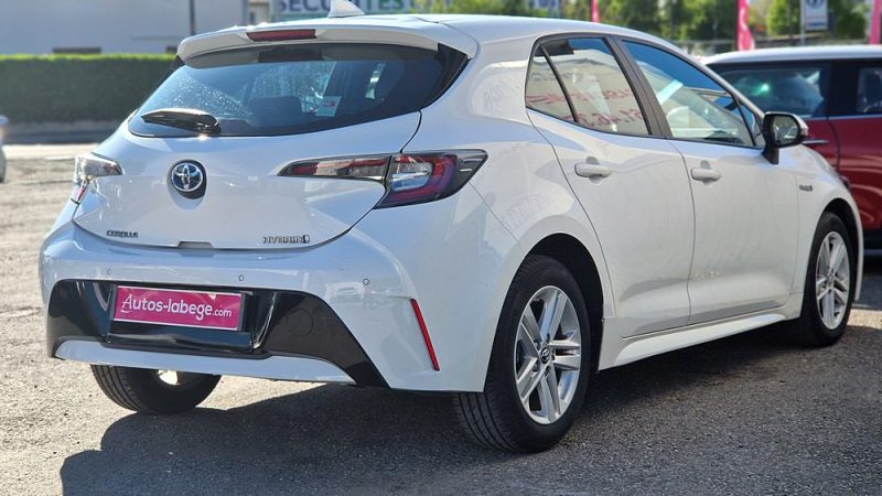 TOYOTA COROLLA 2019