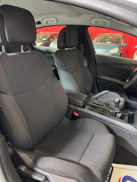 PEUGEOT 508 1.6 HDI 112 Active 