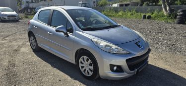  À VENDRE - PEUGEOT 207+ 1.4e 75ch