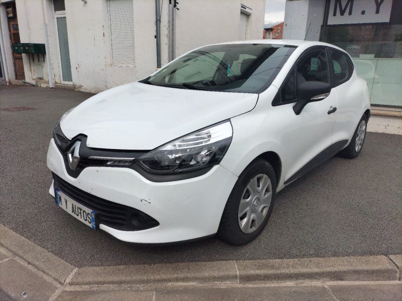RENAULT CLIO SOCIETE 2015
