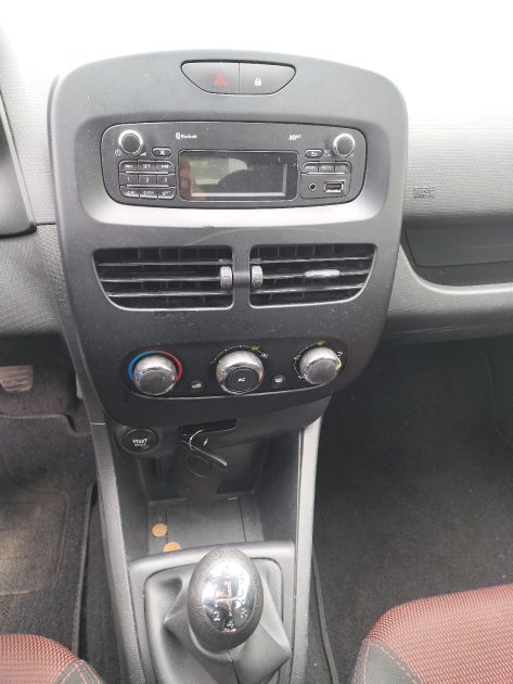 RENAULT CLIO SOCIETE 2015