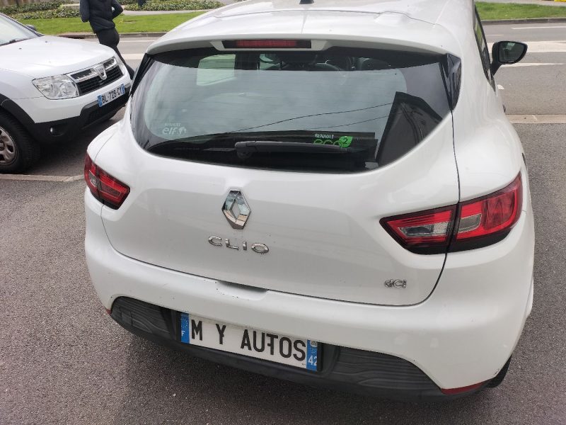 RENAULT CLIO SOCIETE 2015