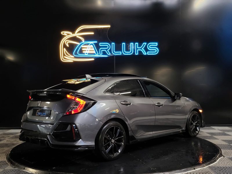 HONDA CIVIC 1.0 VTEC 127 CV SPORT LINE / TOIT OUVRANT / SIEGES CHAUFFANTS / CAMERA DE RECUL / ANGLE 