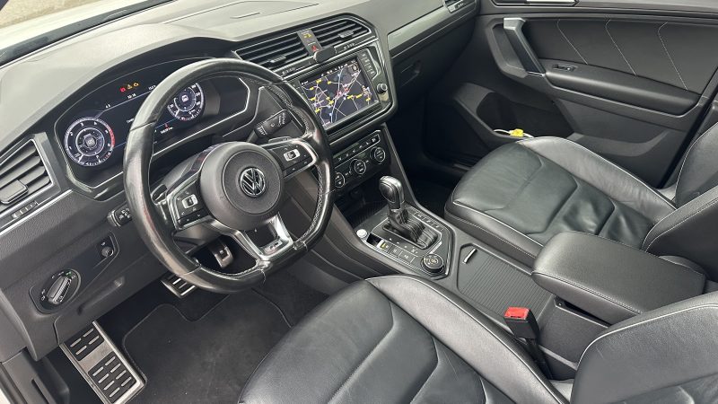 VOLKSWAGEN TIGUAN 2016