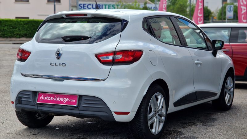 RENAULT CLIO 2019