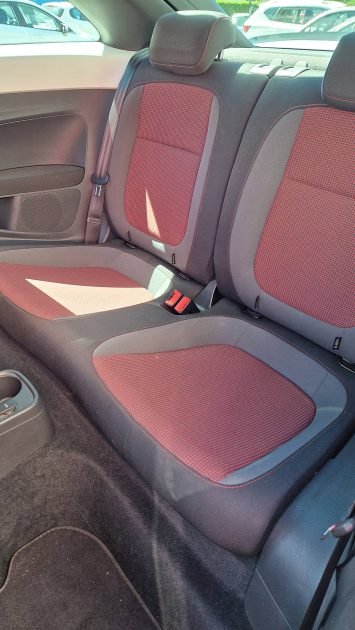 VOLKSWAGEN COCCINELLE 2013