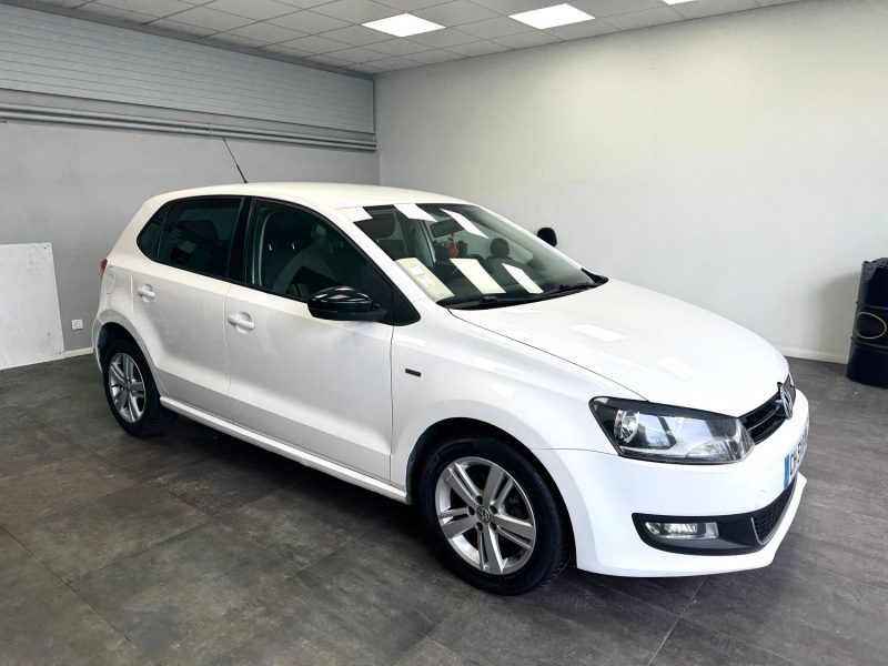VOLKSWAGEN POLO 2012