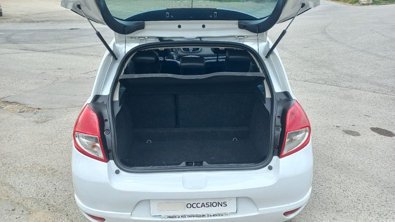 RENAULT CLIO 3 1.5 DCI GT 2009