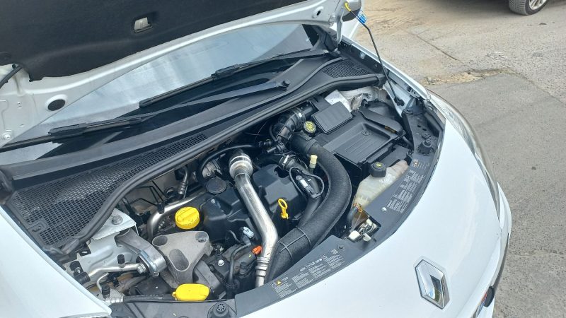 RENAULT CLIO 3 1.5 DCI GT 2009