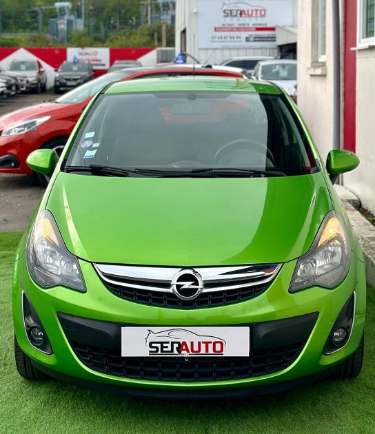 OPEL CORSA 1.4 TWINPORT 100CV GRAPHITE