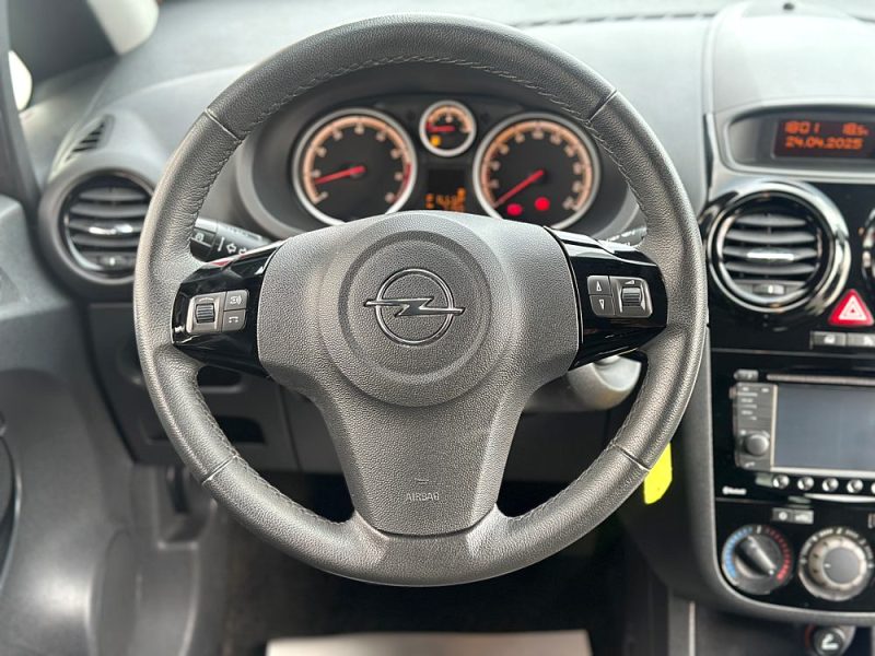 OPEL CORSA 1.4 TWINPORT 100CV GRAPHITE