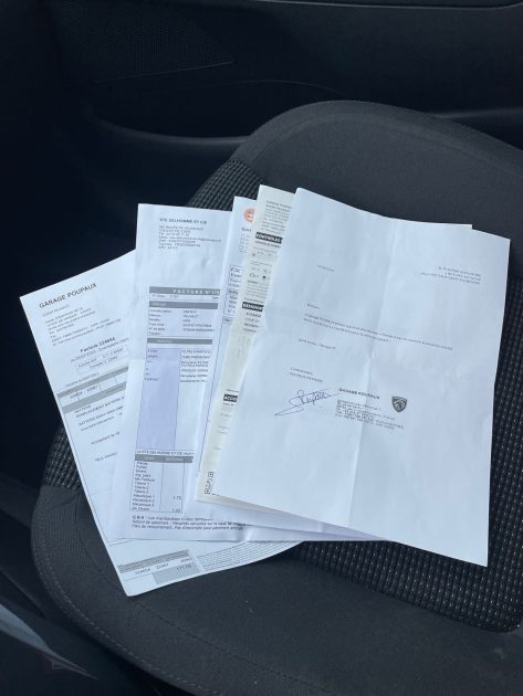 PEUGEOT 5008 2014 1.6 HDi BMP6 115 cv Boîte auto