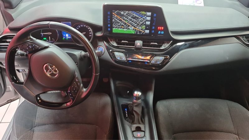 TOYOTA C-HR 2019