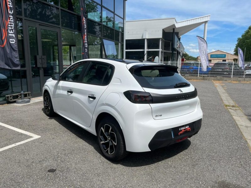 PEUGEOT 208 Active 1.5 BlueHDI 100 ch Apple CarPlay / Caméra de recul