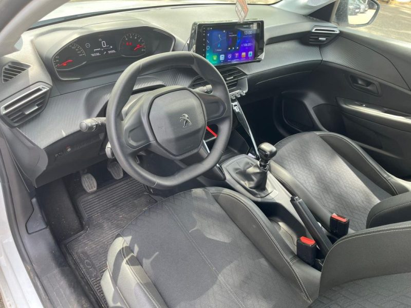 PEUGEOT 208 Active 1.5 BlueHDI 100 ch Apple CarPlay / Caméra de recul