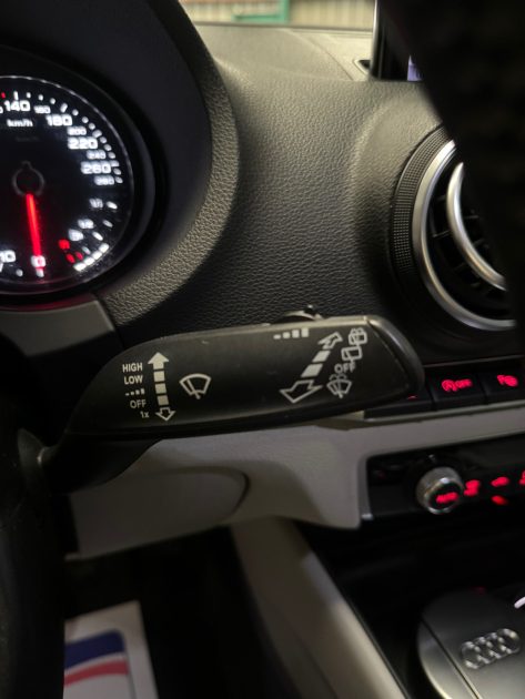 AUDI A3 SPORTBACK 1.4 TFSI COD 140 AMBITION LUXE