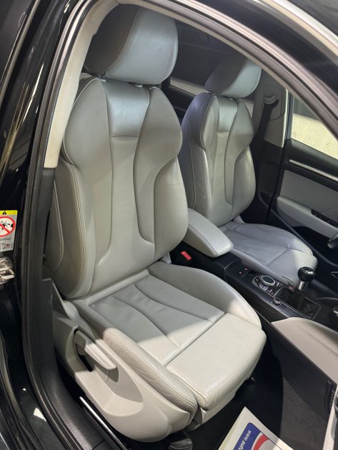 AUDI A3 SPORTBACK 1.4 TFSI COD 140 AMBITION LUXE