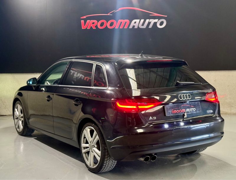 AUDI A3 SPORTBACK 1.4 TFSI COD 140 AMBITION LUXE