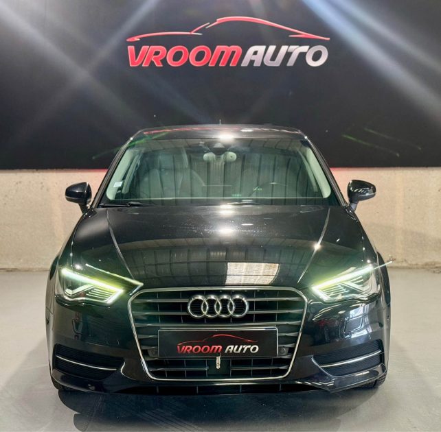 AUDI A3 SPORTBACK 1.4 TFSI COD 140 AMBITION LUXE