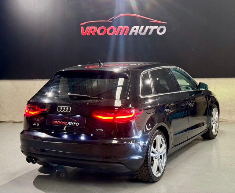 AUDI A3 SPORTBACK 1.4 TFSI COD 140 AMBITION LUXE