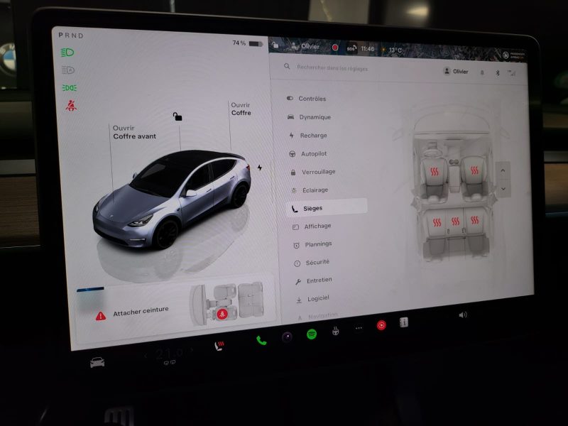 TESLA MODEL Y PERFORMANCE 534cv DualMotor AWD VOLANT CHAUFF / ATTELAGE / SIEGES CHAUFF AV + AR