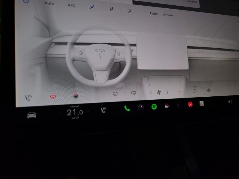 TESLA MODEL Y PERFORMANCE 534cv DualMotor AWD VOLANT CHAUFF / ATTELAGE / SIEGES CHAUFF AV + AR