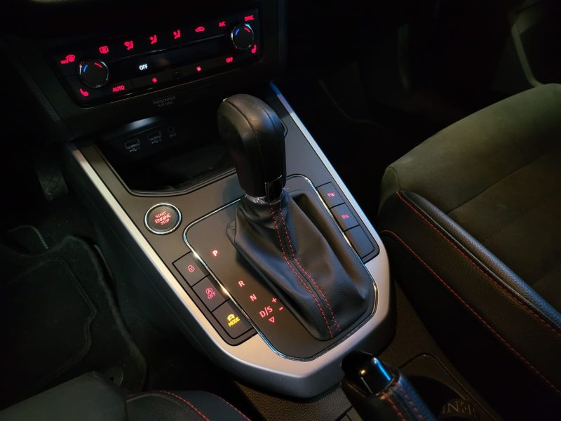 SEAT ARONA 1.0 TSI 116cv FR / 1ERE MAIN / CARPLAY / CAMERA DE RECUL / SIEGES CHAUFFANTS / VIRTUAL CO