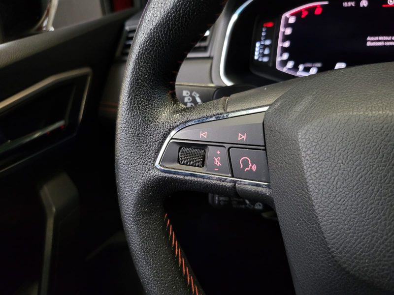 SEAT ARONA 1.0 TSI 116cv FR / 1ERE MAIN / CARPLAY / CAMERA DE RECUL / SIEGES CHAUFFANTS / VIRTUAL CO