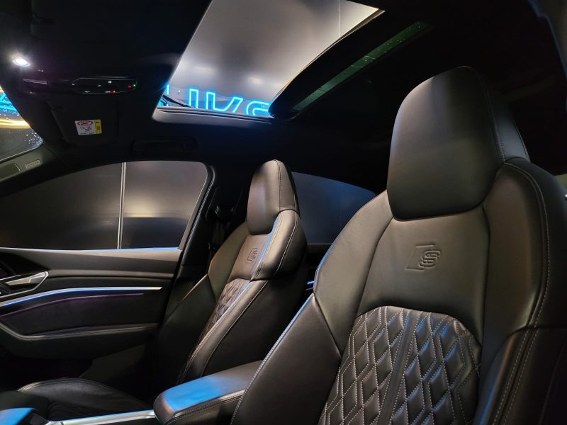 AUDI E-TRON 50 313cv  QUATTRO SPORTBACK S-LINE TOIT OUVRANT / B&O / 360° / CUIR DIAMANT ELECT 