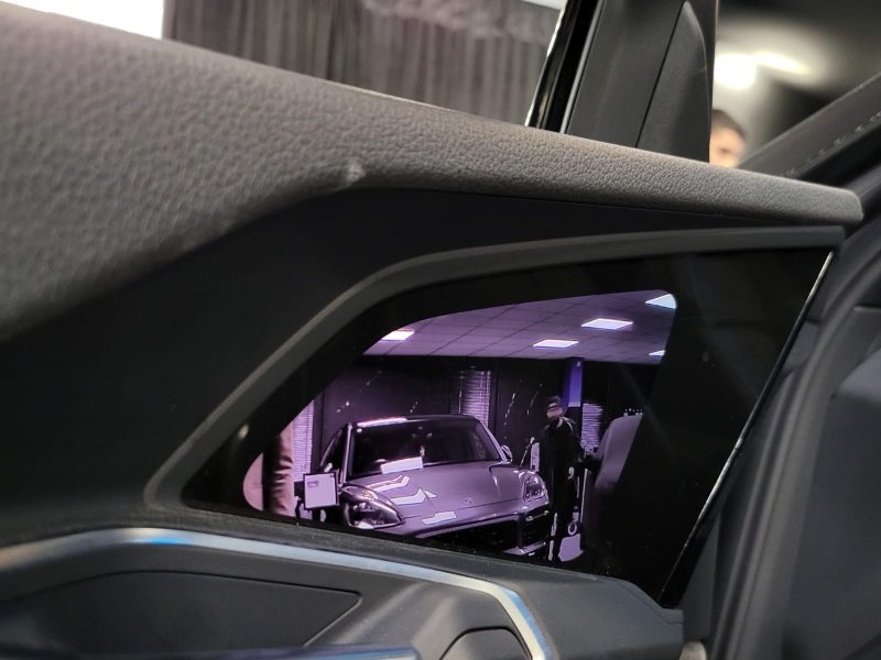 AUDI E-TRON 50 313cv  QUATTRO SPORTBACK S-LINE TOIT OUVRANT / B&O / 360° / CUIR DIAMANT ELECT 