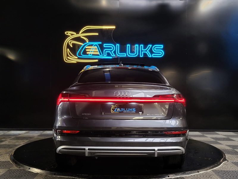 AUDI E-TRON 50 313cv  QUATTRO SPORTBACK S-LINE TOIT OUVRANT / B&O / 360° / CUIR DIAMANT ELECT 