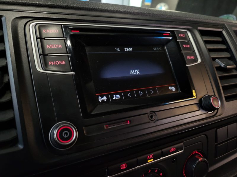 VOLKSWAGEN CARAVELLE 2.0 TDI 102 Ch BUSINESS / SUIVI VOLKSWAGEN / RADAR DE RECUL / RETRO DE ELECTRIQ