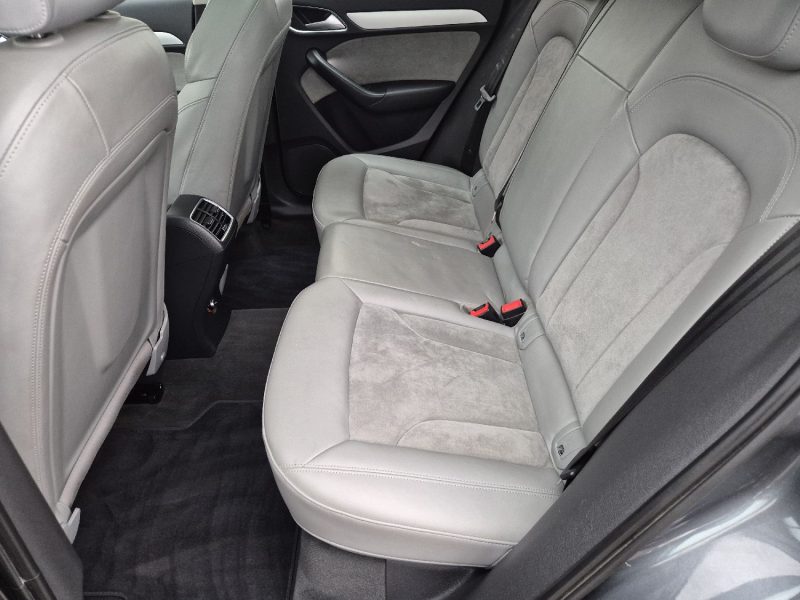 AUDI Q3 2.0 TDI quattro 150cv S-line 