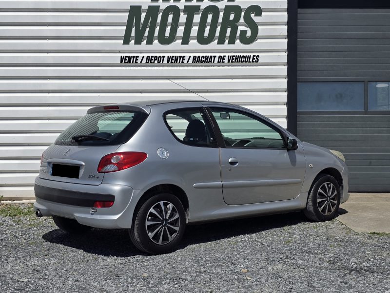 PEUGEOT 206+ 2011