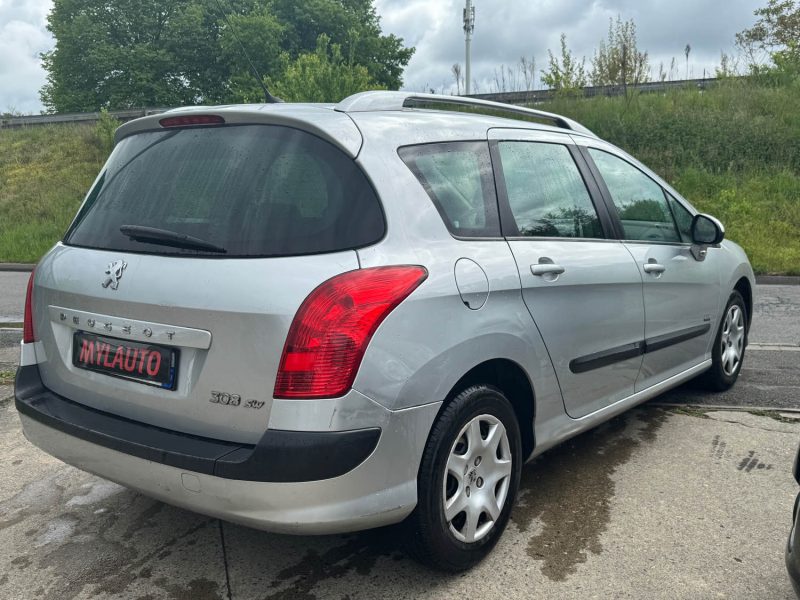 PEUGEOT 308 1.6 HDI 7 PLACES