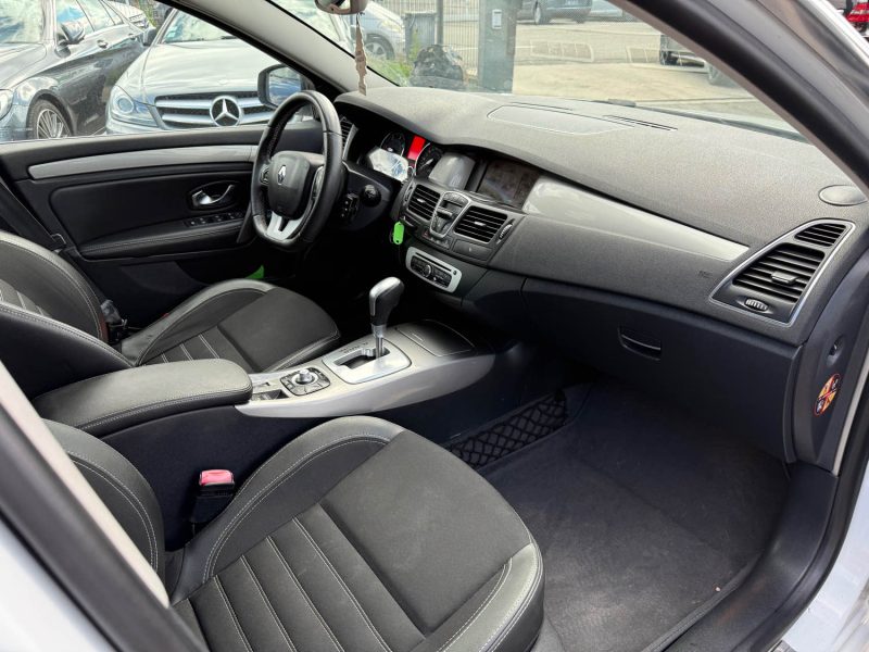 RENAULT LAGUNA BREAK 2013