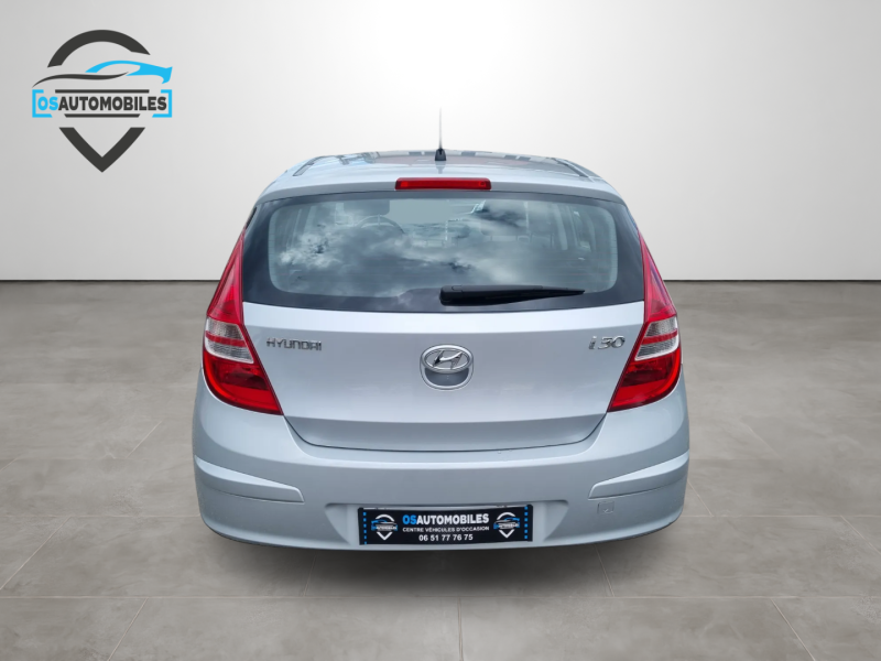 HYUNDAI i30 2009