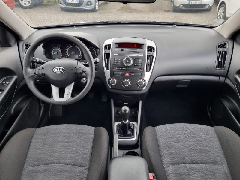 KIA CEED SW 2010