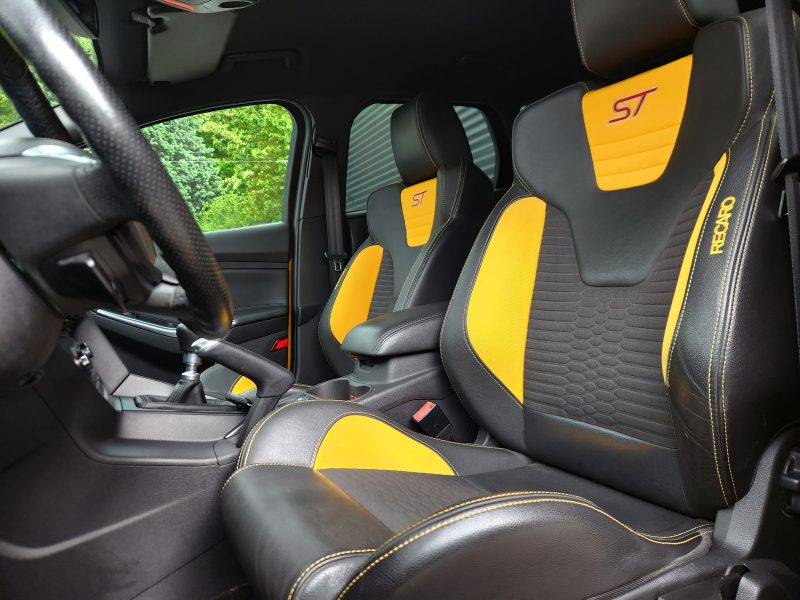 Ford FOCUS Focus SW/Break 2.0 250 S&S ST*XENON*SONY*