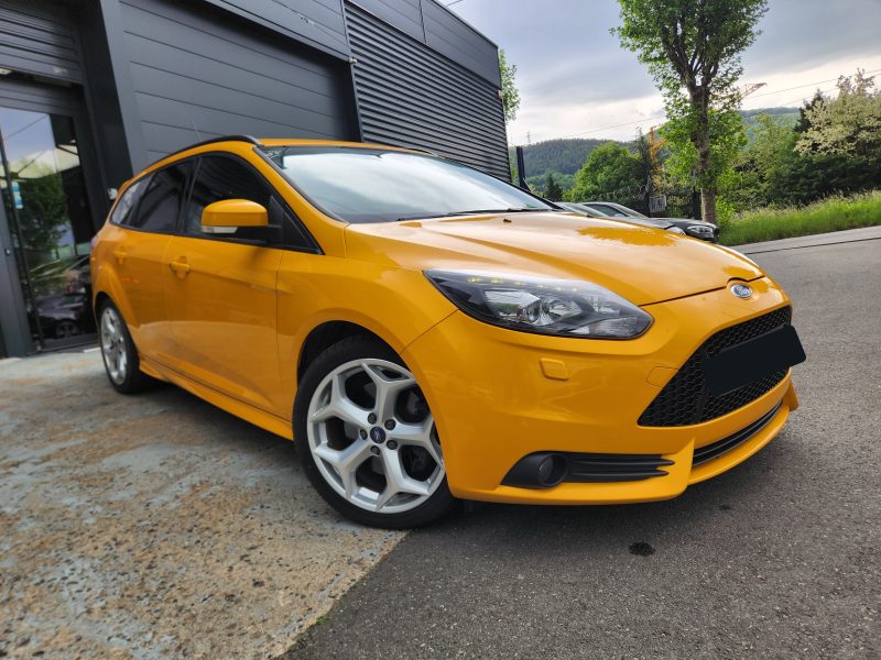 Ford FOCUS Focus SW/Break 2.0 250 S&S ST*XENON*SONY*