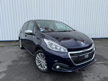PEUGEOT 208 2016