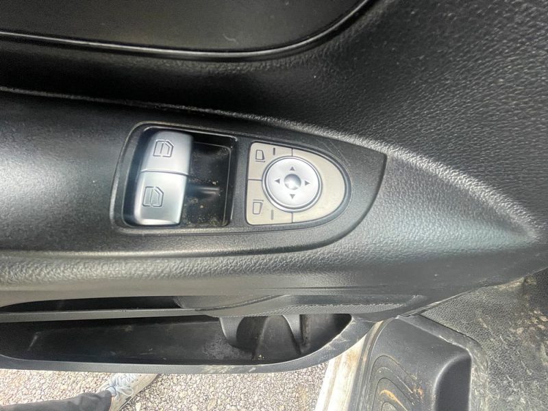 MERCEDES VITO 110 CDI EXTRA LONG FIRST TRACTION 102Ch