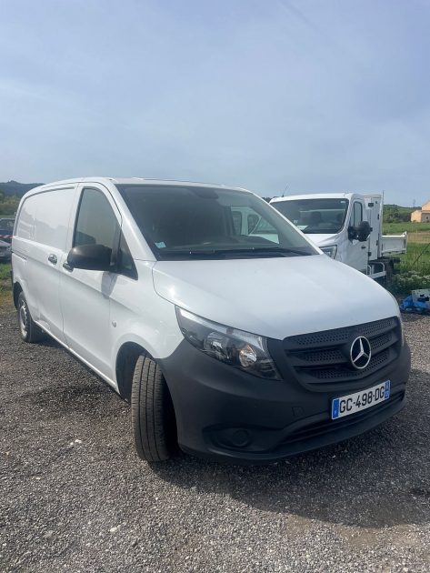 MERCEDES VITO 110 CDI EXTRA LONG FIRST TRACTION 102Ch