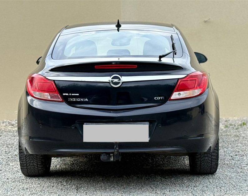 OPEL INSIGNIA 2013