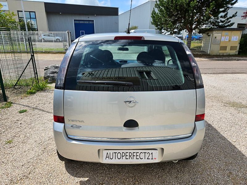 OPEL MERIVA 2010