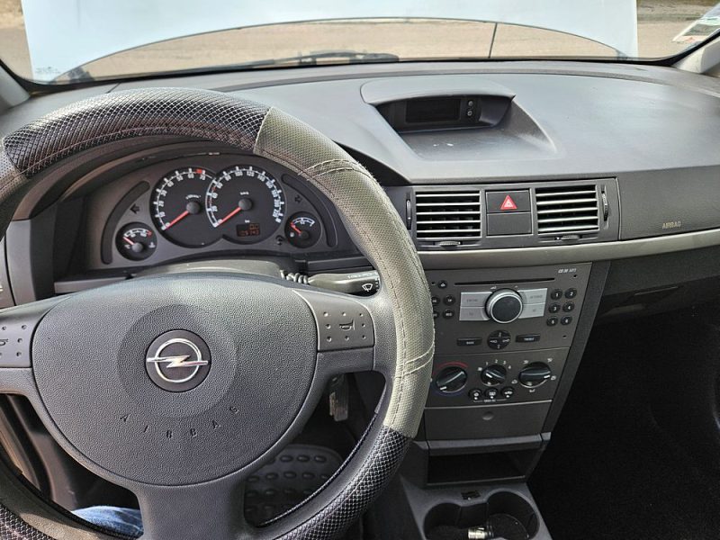 OPEL MERIVA 2010