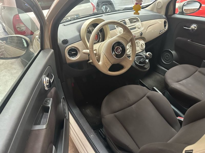FIAT 500 1.2i Lounge 2013
