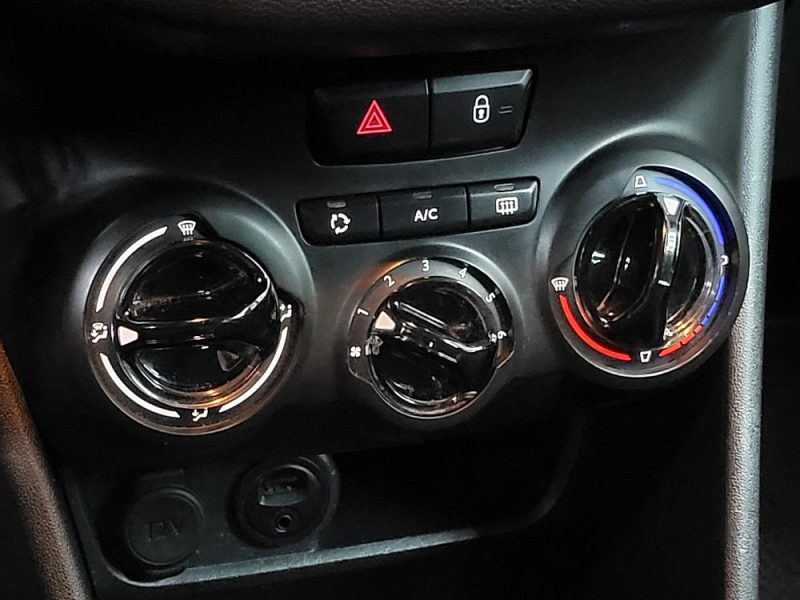 PEUGEOT 208 1.6 BlueHDi 75cv Active BVM5